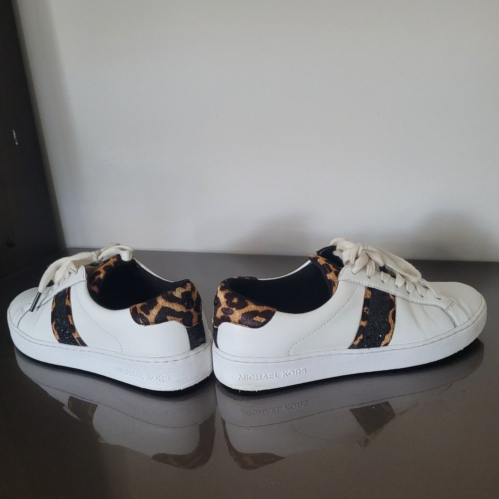 Michael Kors woman 7.5  sneakers - Picture 13 of 14